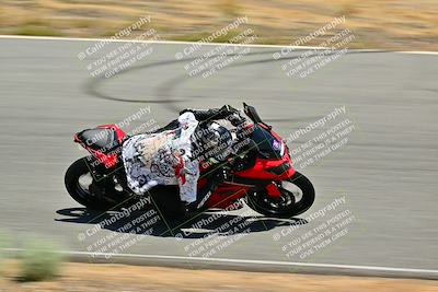 media/May-31-2025-Classic Track Day (Sat) [[da23ab3028]]/Group A/Session 4 (Turns 4 and 6)/